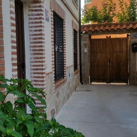 La Plazuela Navaluenga Villa Exterior foto